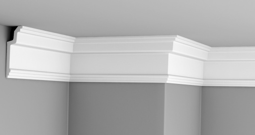 Экструзионный плинтус GPХ-19