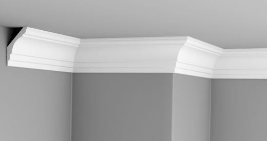 Экструзионный плинтус GPХ-15