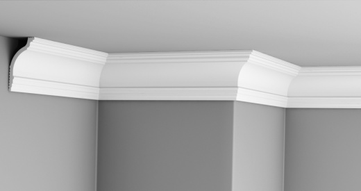 Экструзионный плинтус GPХ-27